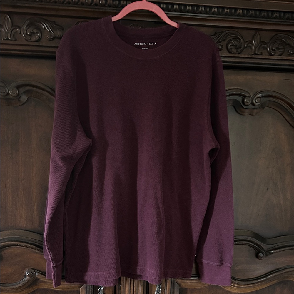 American Eagle Outfitters Men's Burgundy Long Sleeve Tee